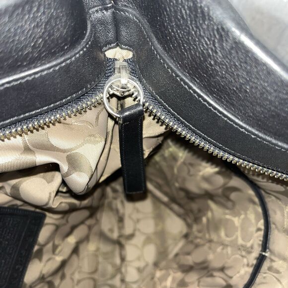 Coach 9151 Legacy Vintage Bucket Shoulder Hobo Bag Black Leather - Picture 11 of 11